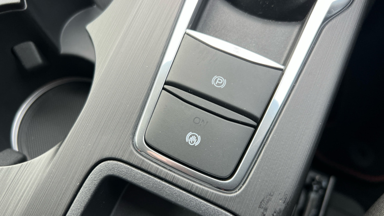 Ford Kuga 2.5 FHEV ST-Line 5dr CVT Hybrid Estate